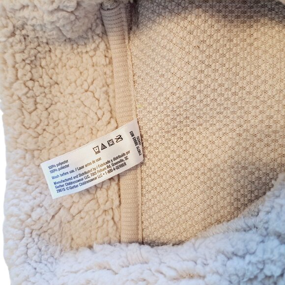 4/$20 Gerber Modern Moments Unisex Micro Plush Button Down Jacket Size 24 Months - Picture 8 of 10